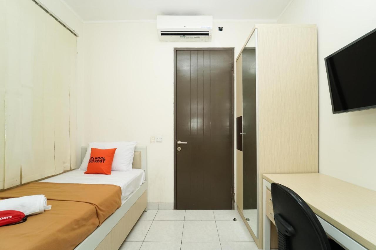 Koolkost Near Universitas Prasetiya Mulya Pagedangan Extérieur photo