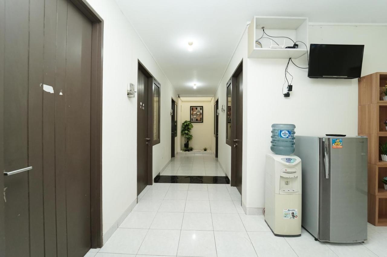 Koolkost Near Universitas Prasetiya Mulya Pagedangan Extérieur photo