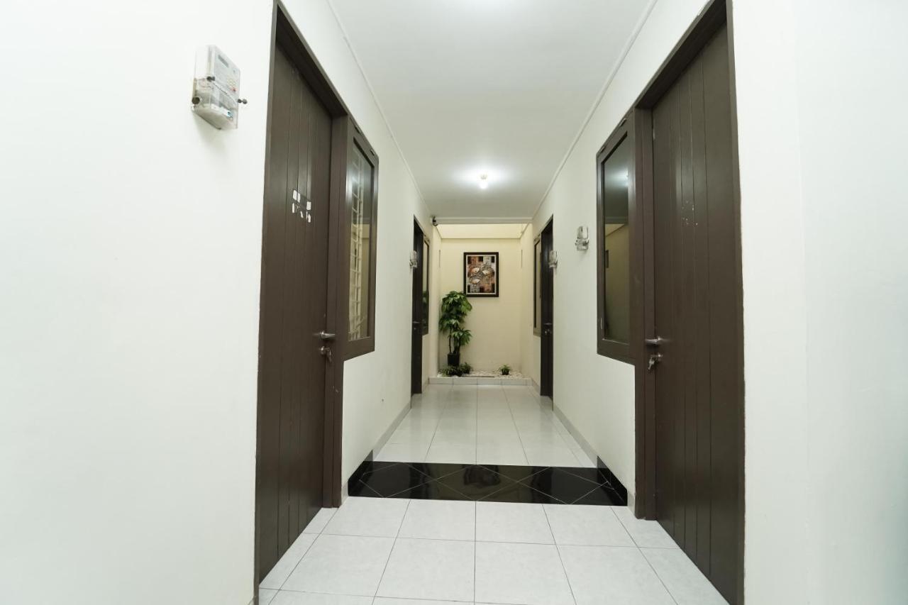 Koolkost Near Universitas Prasetiya Mulya Pagedangan Extérieur photo