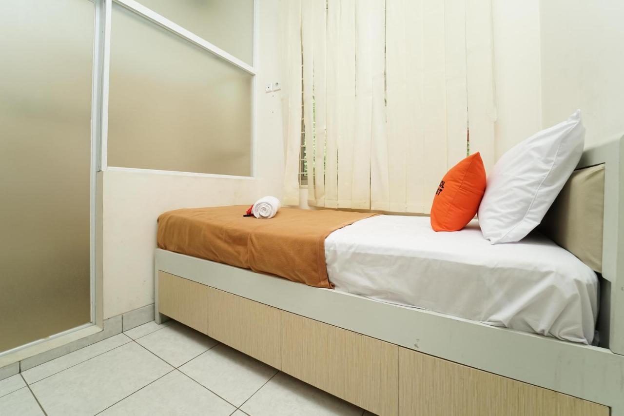 Koolkost Near Universitas Prasetiya Mulya Pagedangan Extérieur photo